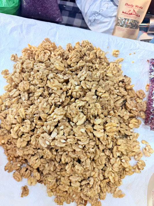 Daily Veda Walnut Without Shell (Medium) - ZEDIF